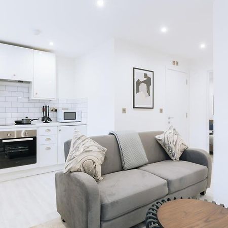 Modern 1 Bedroom Apartment In Central Ipswich Kültér fotó